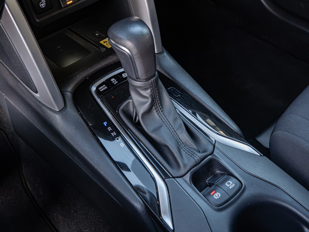 Fahrzeugansicht TOYOTA Corolla Cross 2.0 VVT-i Hybrid Team Deutschland - Bild 20