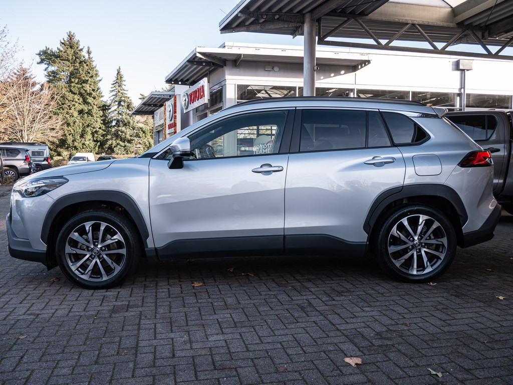 Fahrzeugansicht TOYOTA Corolla Cross 2.0 VVT-i Hybrid Team Deutschland - Bild 43