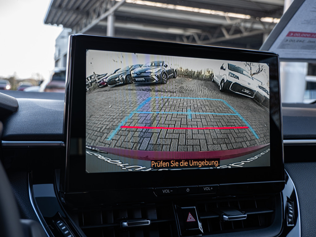 Fahrzeugansicht TOYOTA Corolla Touring Sports 2.0 Hybrid Teamplayer - Bild 16