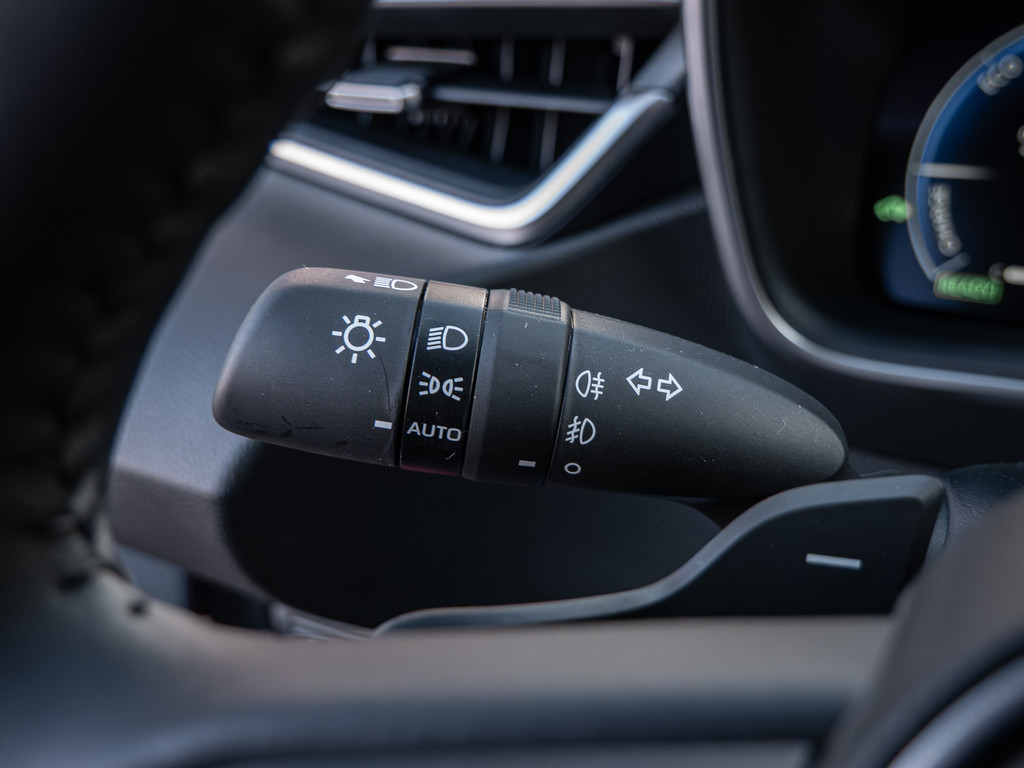 Fahrzeugansicht TOYOTA Corolla Touring Sports 2.0 Hybrid Teamplayer - Bild 25