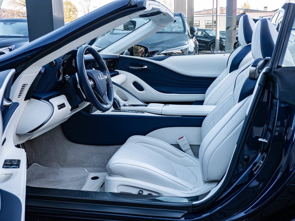 Fahrzeugansicht LEXUS LC 500 Cabrio Bespoke Build - Bild 13