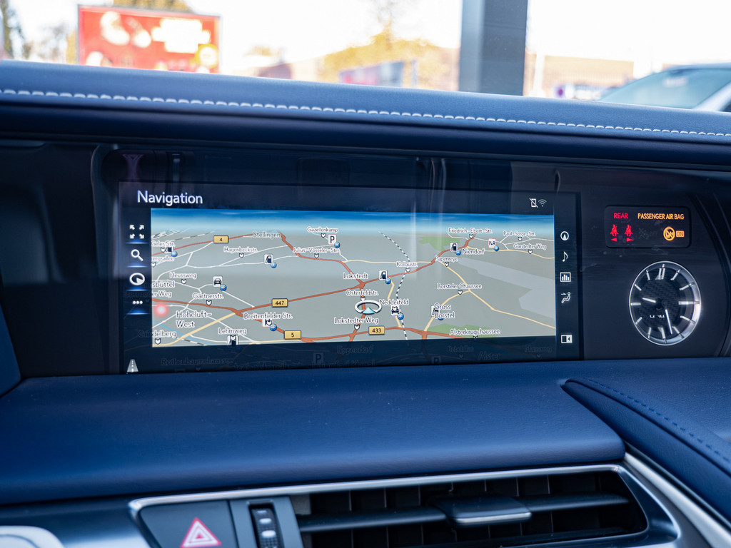 Fahrzeugansicht LEXUS LC 500 Cabrio Bespoke Build - Bild 15