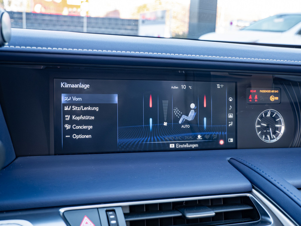 Fahrzeugansicht LEXUS LC 500 Cabrio Bespoke Build - Bild 17