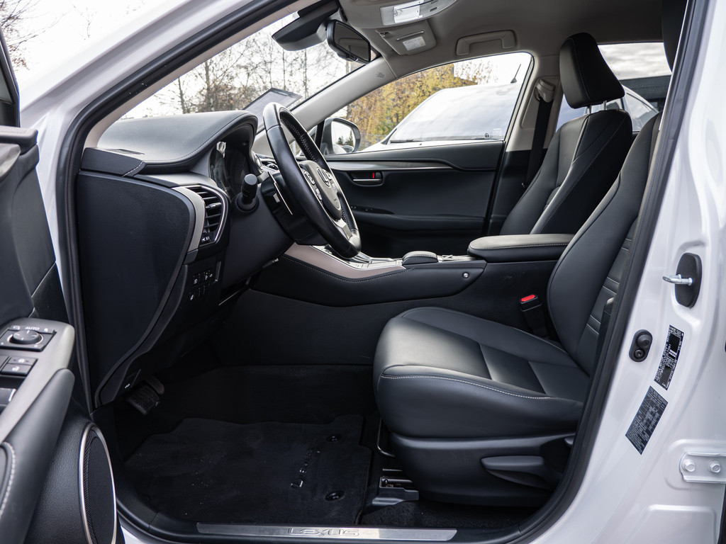 Fahrzeugansicht LEXUS NX 300h Style Edition - Bild 2