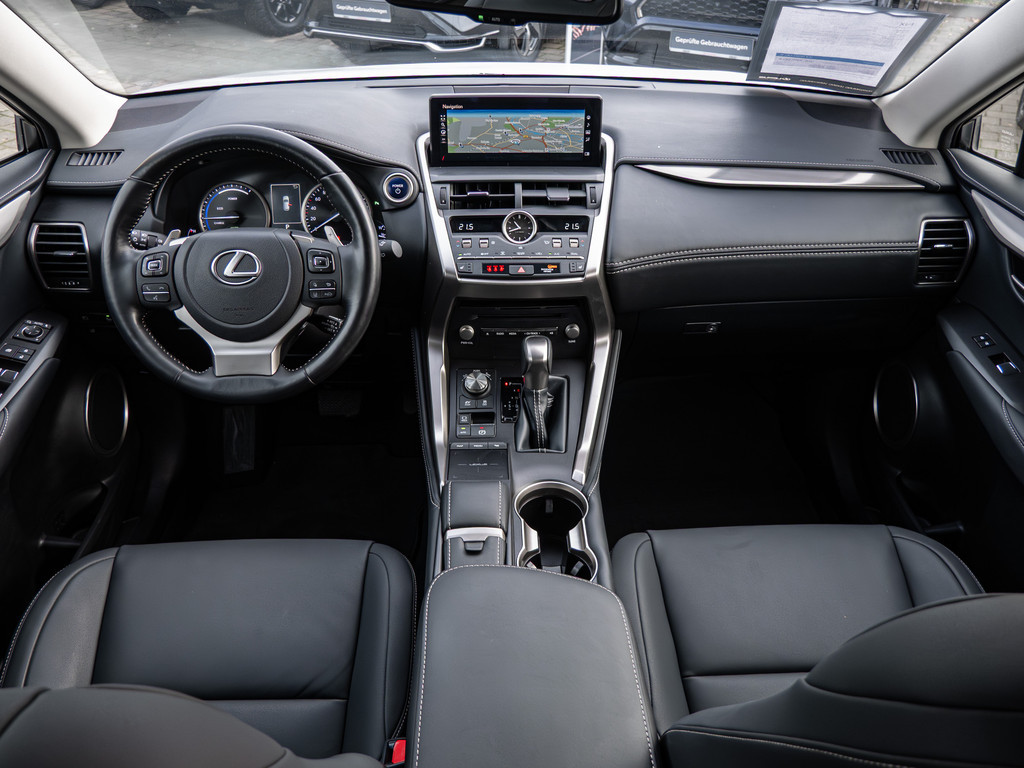 Fahrzeugansicht LEXUS NX 300h Style Edition - Bild 5