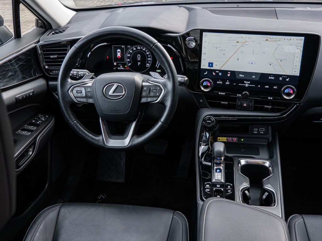 Fahrzeugansicht LEXUS NX 450h + Executive - Bild 6