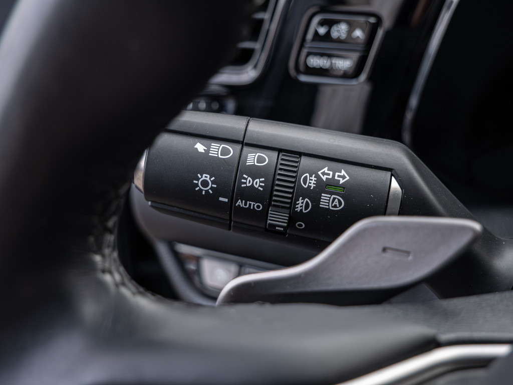 Fahrzeugansicht LEXUS NX 450h + Executive - Bild 28