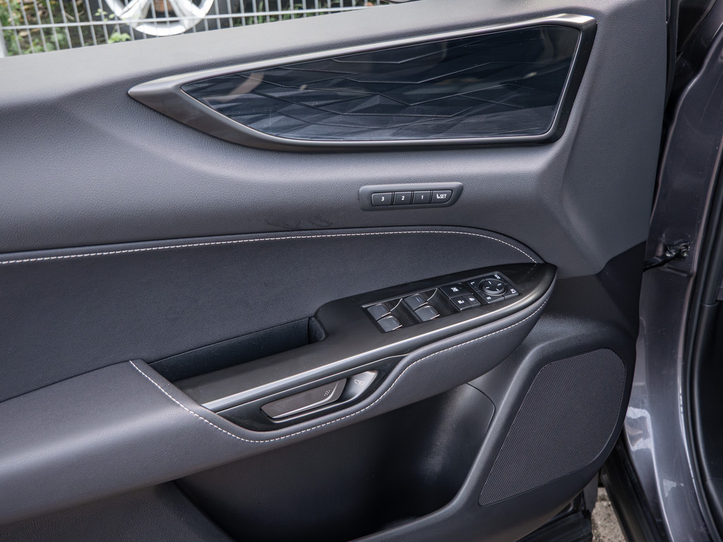 Fahrzeugansicht LEXUS NX 450h + Executive - Bild 36