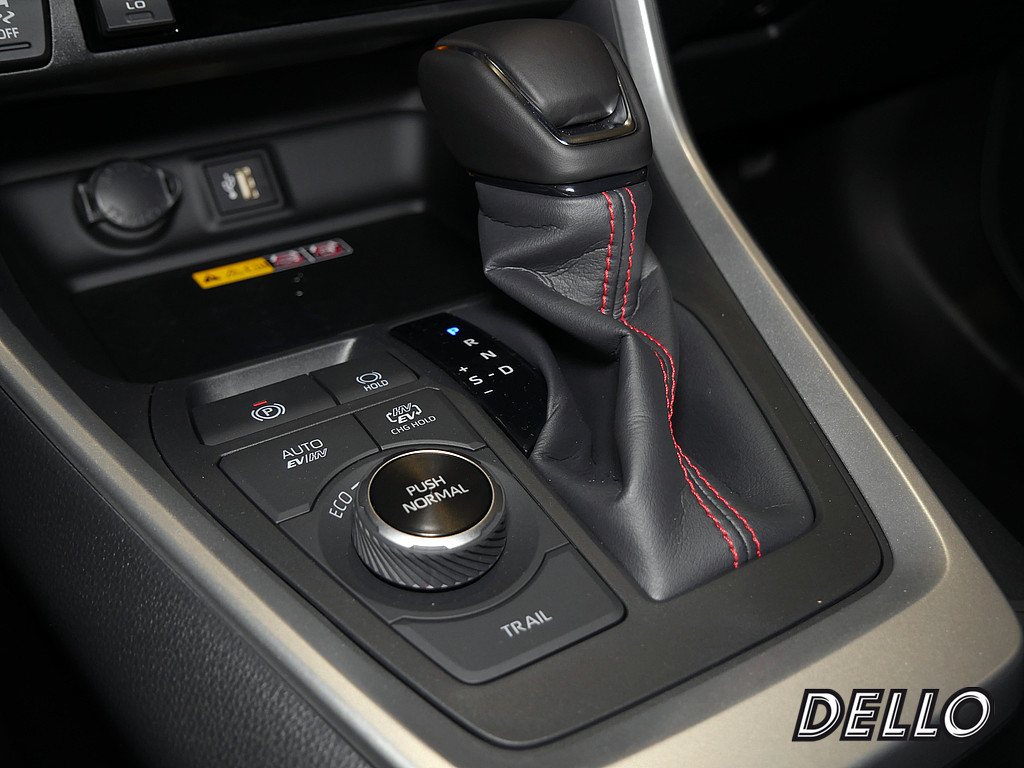 Fahrzeugansicht TOYOTA RAV4 2.5 Plug-in Hybrid 4x4 Teamplayer - Bild 20