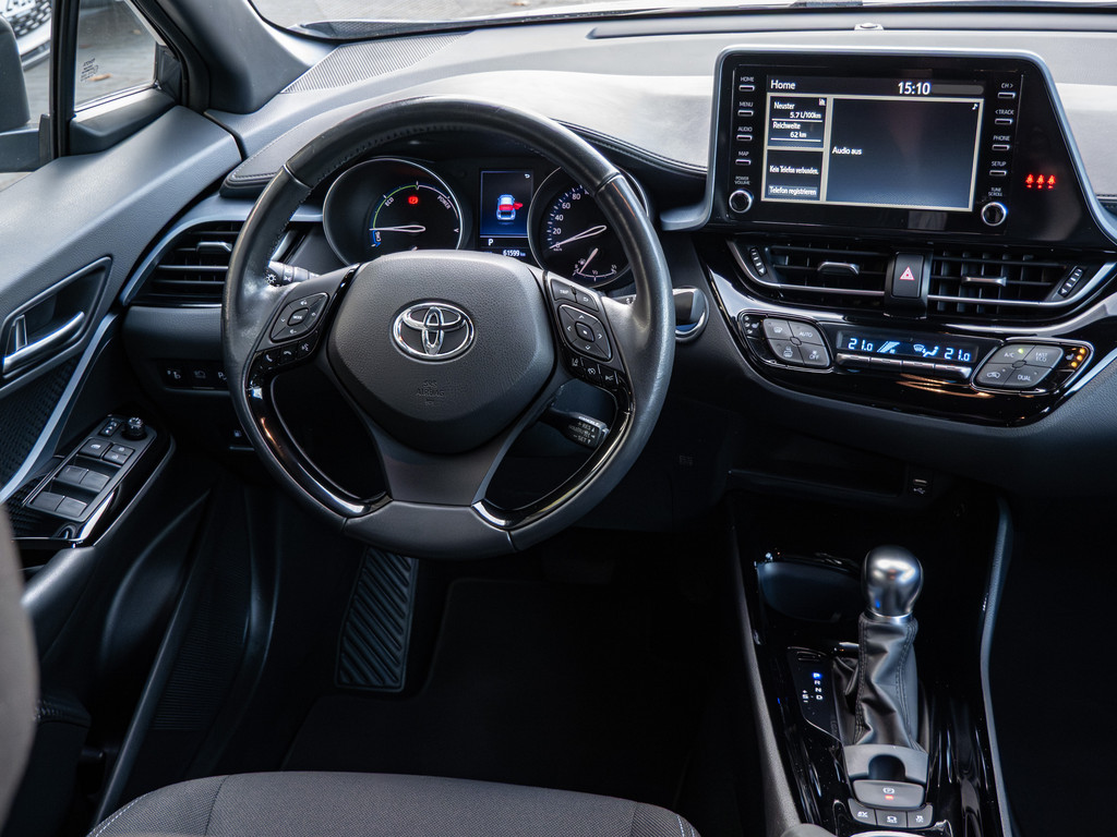 Fahrzeugansicht TOYOTA C-HR 2.0 Hybrid Team D - Bild 10
