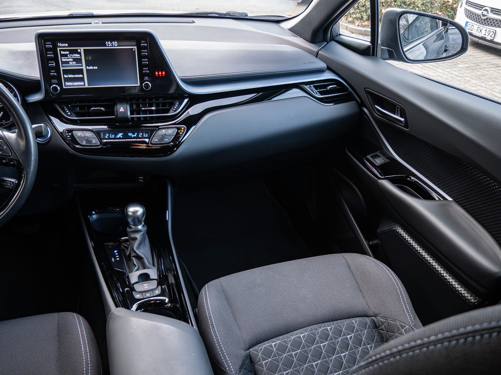 Fahrzeugansicht TOYOTA C-HR 2.0 Hybrid Team D - Bild 11