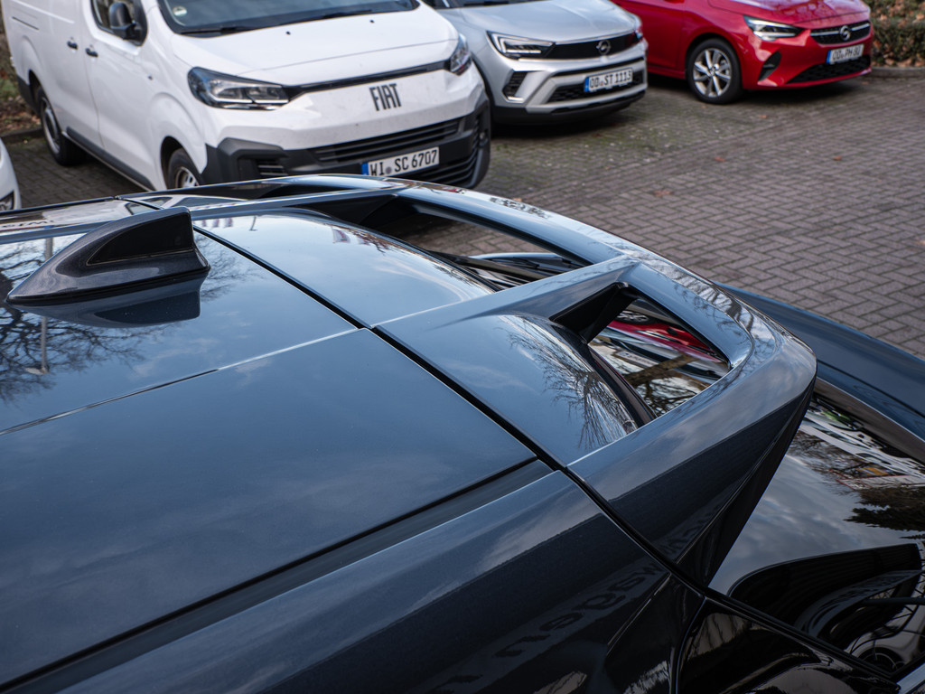 Fahrzeugansicht TOYOTA C-HR 2.0 Hybrid Team D - Bild 15