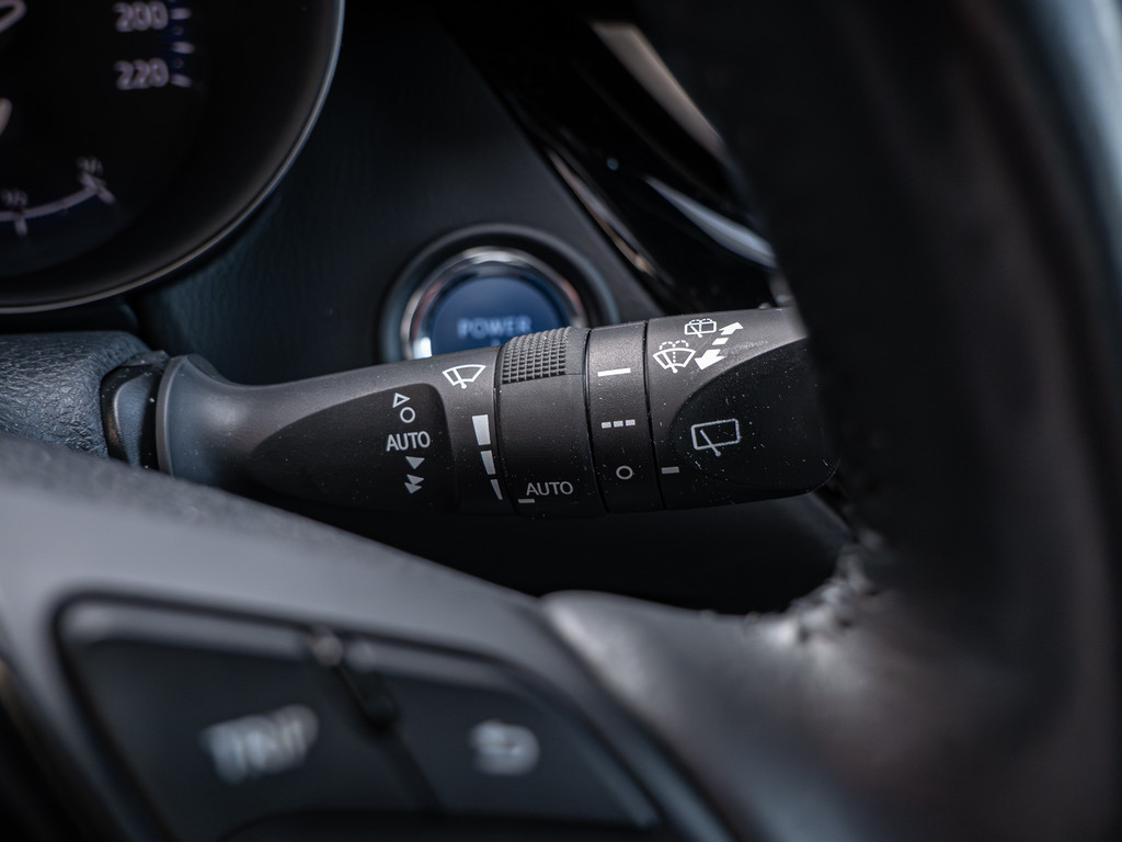 Fahrzeugansicht TOYOTA C-HR 2.0 Hybrid Team D - Bild 27