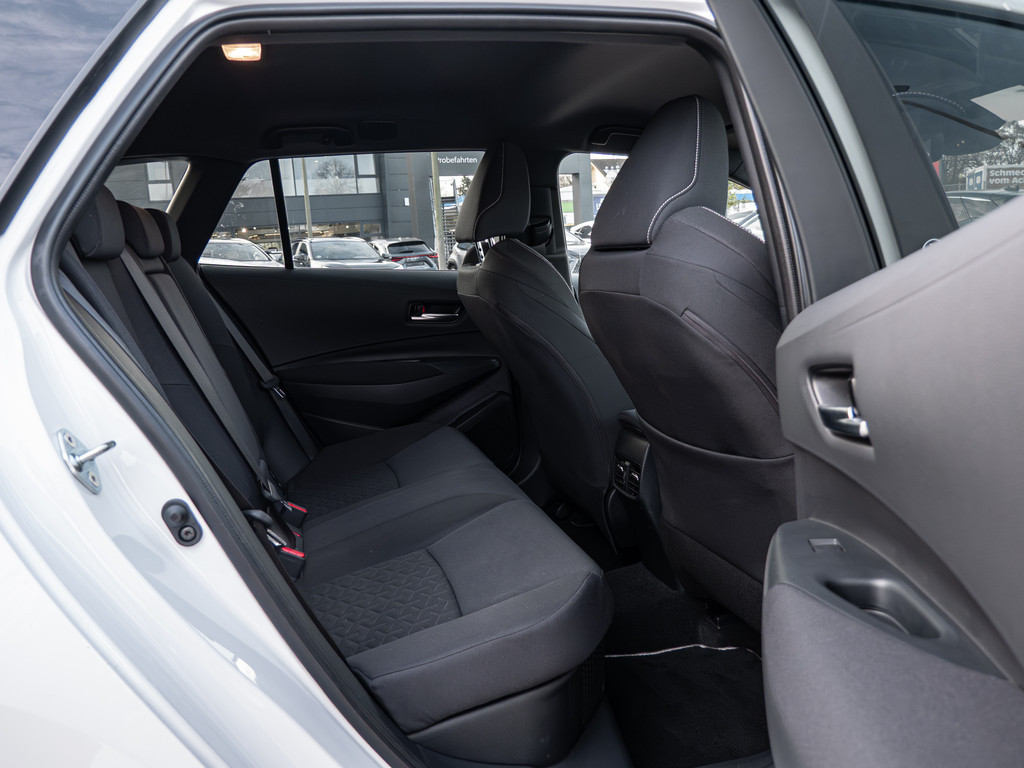 Fahrzeugansicht TOYOTA Corolla Touring Sports 1.8 Hybrid Team D - Bild 3