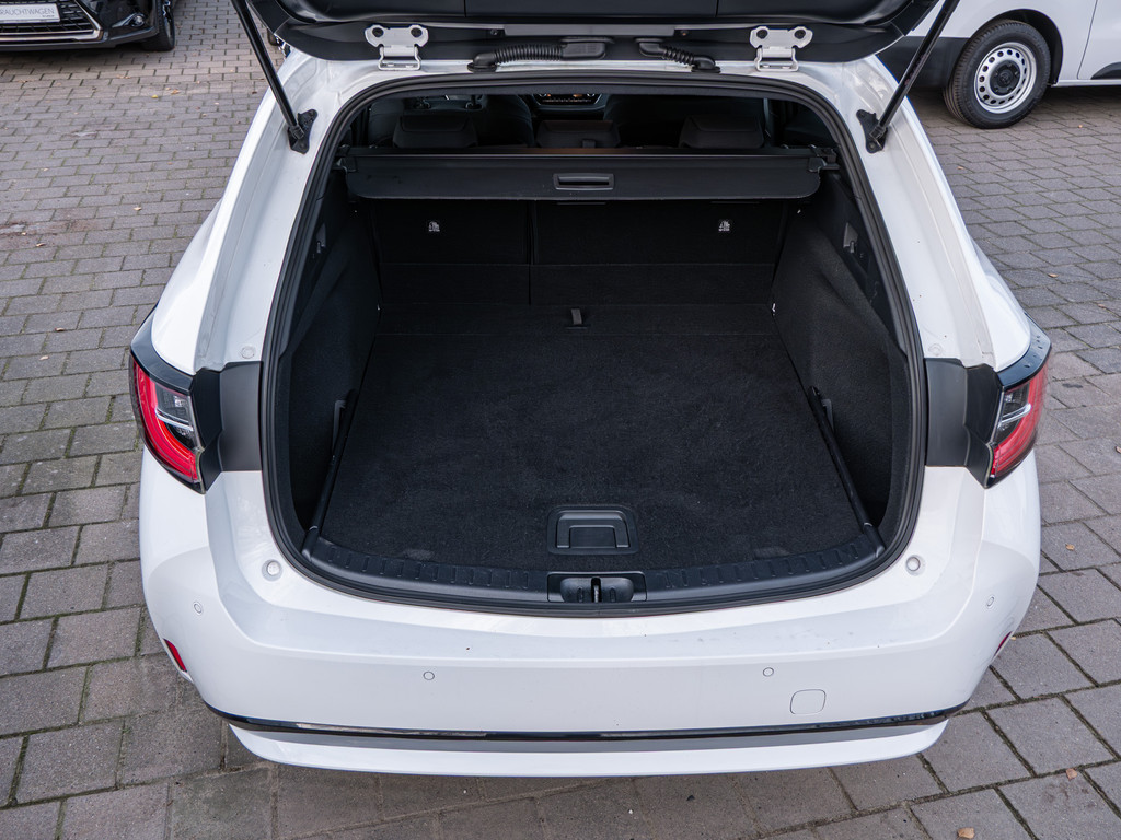 Fahrzeugansicht TOYOTA Corolla Touring Sports 1.8 Hybrid Team D - Bild 7