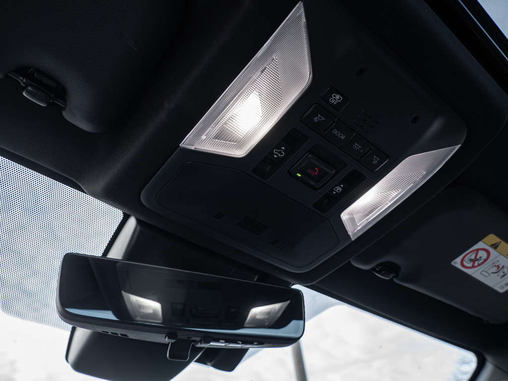 Fahrzeugansicht TOYOTA RAV 4 2.5 Plug-in Hybrid 4x4 - Bild 29